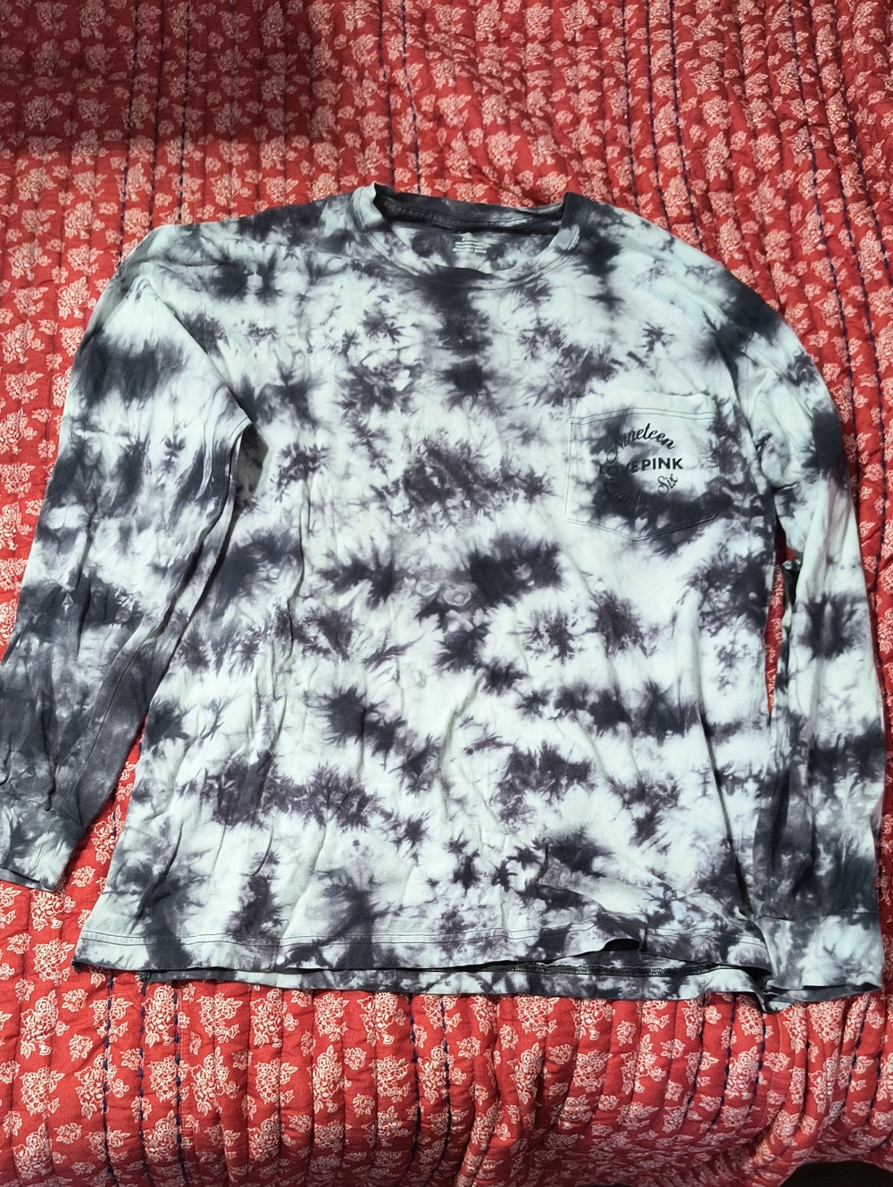 PINK Victoria's Secret Black & White Tie-Dye Long Sleeve Tee
